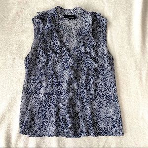 Jones New York navy/white patterned blouse sz L